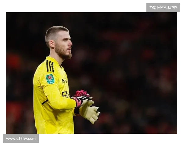 拜仁慕尼黑紧急寻找新门将 德赫亚租借成应对诺伊尔伤情重要选项