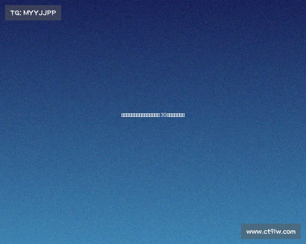 弗林蓬社媒展示利物浦新赛季球衣 30号继续闪耀未来